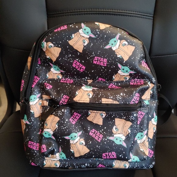 Star Wars Handbags - Small Star Wars Baby Yoda backpack by Bio World